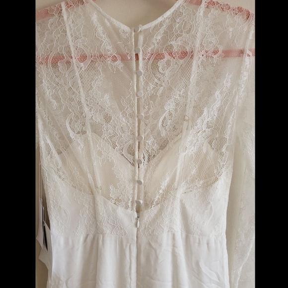 Size 6 (M) Ivy & Oak  white lace bridal dress - Picture 6 of 10